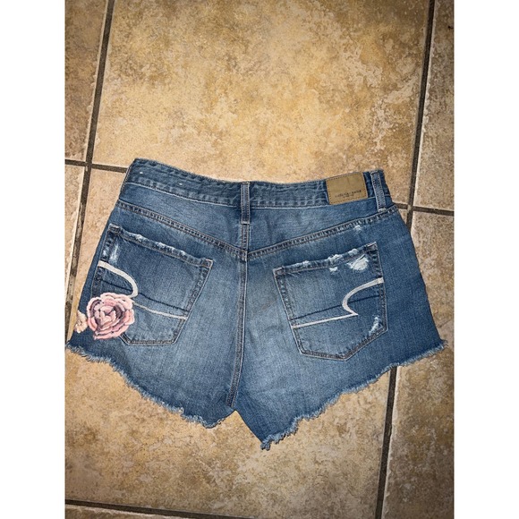 American Eagle Hi Rise Festival Shorts Size 8 - Picture 2 of 3